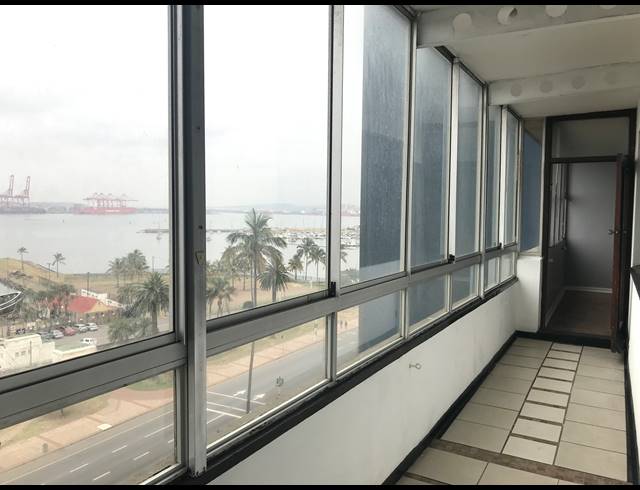 2 BEDROOM APARTMENT TO LET IN ESPLANADE
